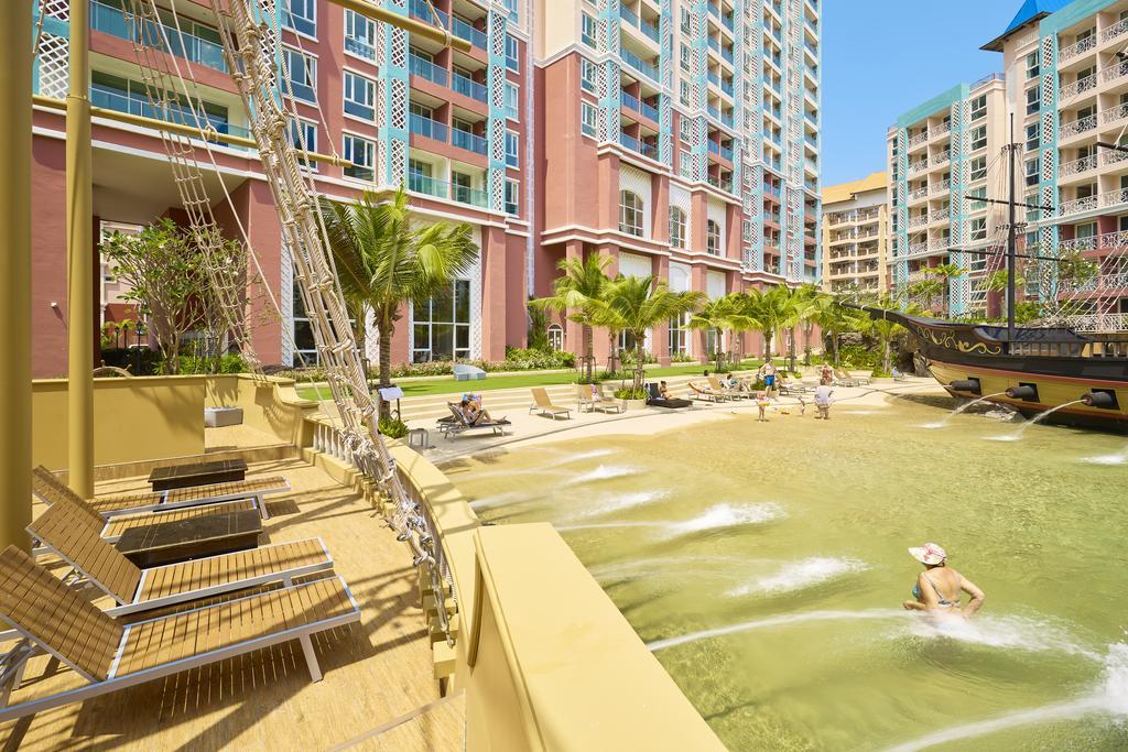 Grand Carribean By Tech Apartment Pattaya Exterior photo