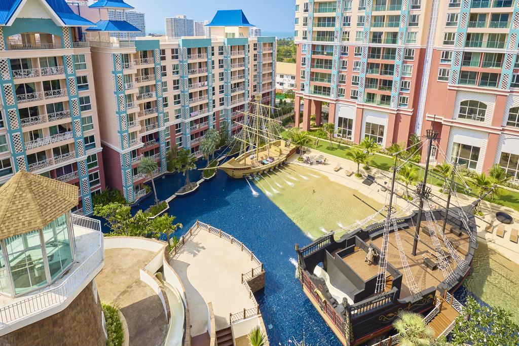 Grand Carribean By Tech Apartment Pattaya Exterior photo